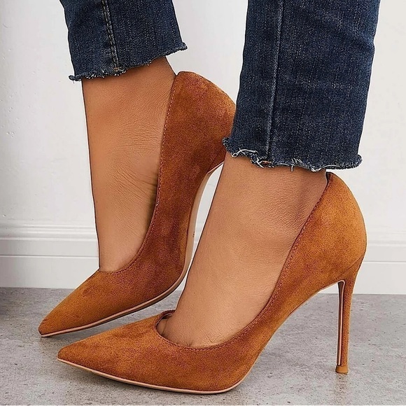 Shoe Republic LA Shoes - SUEDE POINTED TOE STILETTO Chestnut Color Women’s Size 5 1/2 LIKE NEW